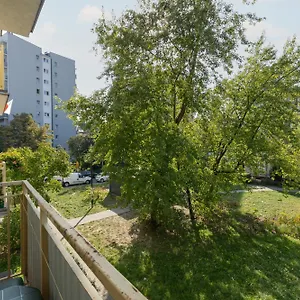  Apartament Elekcyjna With Balcony By Renters